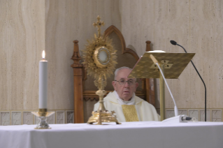 11-Messe quotidienne dans la chapelle de la résidence Sainte-Marthe : « La grâce de la fidélité »