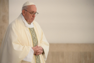 0-Holy Mass presided over by Pope Francis at the Casa Santa Marta in the Vatican: "Faithfulness is our response to God's fidelity"