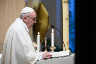 2-Celebrazione della Santa Messa nella Cappella della <i>Domus Sanctae Marthae</i>: "La nostra fedeltà è risposta alla fedeltà di Dio" 