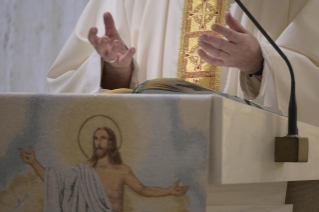 4-Messe quotidienne dans la chapelle de la résidence Sainte-Marthe: « Le don de l'Esprit Saint : la franchise, le courage, la parrhésie »