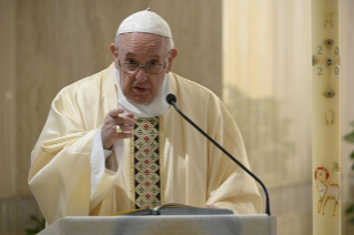 1-Holy Mass presided over by Pope Francis at the Casa Santa Marta in the Vatican: "Jesus prays for us before the Father, showing His wounds"