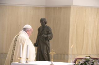 0-Messe quotidienne dans la chapelle de la résidence Sainte-Marthe - « Nous tous avons un seul Pasteur : Jésus »