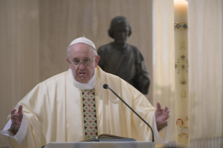 2-Messe quotidienne dans la chapelle de la résidence Sainte-Marthe - « Nous tous avons un seul Pasteur : Jésus »