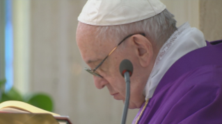 10-Frühmesse in der Kapelle der Casa Santa Marta: Über den Horizont des Balkons hinaus Beziehungen der Liebe aufbauen