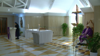 3-Holy Mass presided over by Pope Francis at the <i>Casa Santa Marta</i> in the Vatican: "Let us not forget the gratuitousness of revelation"