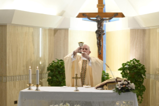 10-Holy Mass presided over by Pope Francis at the Casa Santa Marta in the Vatican:"Our relationship with God is gratuitous, it is friendship"