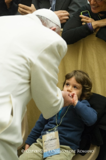 26-Audience aux donateurs de la cr&#xe8;che et de l'arbre de No&#xeb;l de la Place Saint-Pierre 