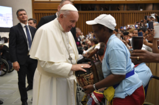 12-An die Delegationen des weltweiten Gebetsnetzes des Papstes 
