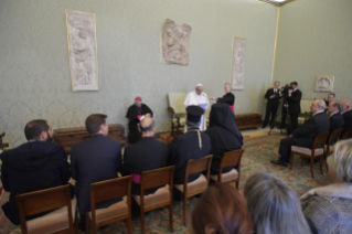 5-To a Delegation of the &#x201c;Apostolik&#xec; Diakon&#xec;a&#x201d; of the Church of Greece