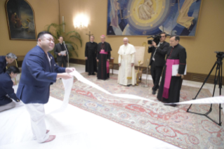 1-Ai Membri dell'Associazione "Tensho Kenoh Shisetsu Kenshoukai" (Giappone)