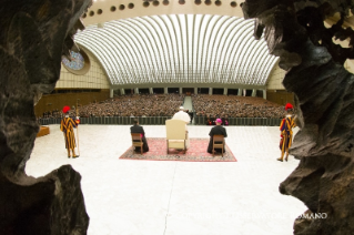 3-Aux employés du Saint-Siège et de l'État de la Cité du Vatican pour l'échange des vœux de Noël 