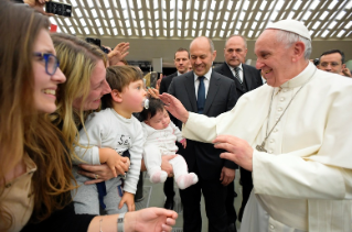 26-Alla Comunità dell’Ospedale Pediatrico Bambino Gesù di Roma