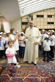 13-À comunidade do Hospital pediátrico "Bambino Gesù" de Roma 