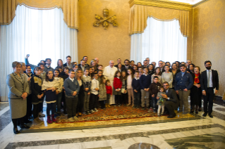 0-Incontro con i bambini dell'Azione Cattolica Italiana 