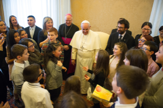 1-Incontro con i bambini dell'Azione Cattolica Italiana 
