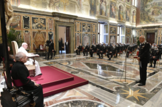 6-Aux carabiniers italiens de la Compagnie de Rome-Saint-Pierre 