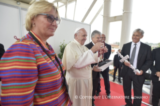 12-Greeting to participants in the World Congress of Cardiology "ESC Congress 2016"