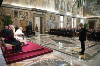 5-An die Carabinieri der Einheit Rom-St. Peter