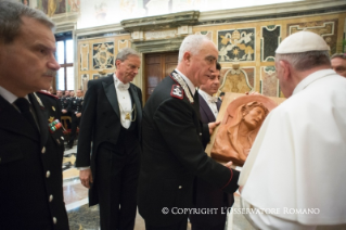 1-An die Carabinieri der Einheit Rom-St. Peter
