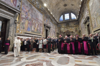 4-Aos membros da Fundação "Centesimus Annus - Pro Pontifice" 