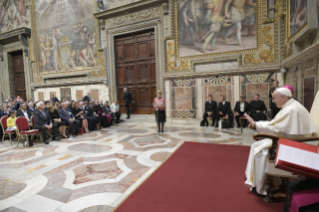 1-An die Teilnehmer an der internationalen Konferenz der Stiftung "Centesimus Annus pro Pontifice" 