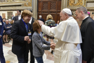 9-Aux participants à la Conférence internationale promue par la Fondation Centesimus Annus &#x2013; Pro Pontifice