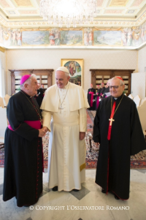 1-Rencontre avec les membres du Synode de l'&#xc9;glise chald&#xe9;enne