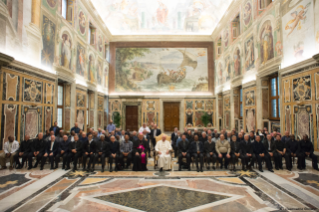 0-Udienza ai partecipanti al Capitolo generale dei Missionari Comboniani del Cuore di Gesù 