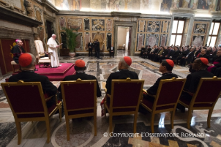 8-Aux participants au Congr&#xe8;s sur l'encyclique <i>Deus Caritas est</i> de Beno&#xee;t XVI, dix ans apr&#xe8;s sa publication