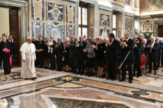 0-Aos membros da Consulta da Ordem Equestre do Santo Sepulcro de Jerusal&#xe9;m