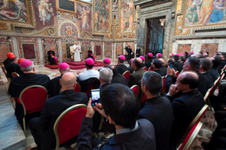 2-A los participantes en un Congreso organizado por la Congregación para el Clero, con ocasión del 50 aniversario de los Decretos conciliares “Optatam totius” y “Presbyterorum ordinis”