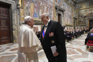2-Ai Membri del Corpo Diplomatico accreditato presso la Santa Sede per la presentazione degli auguri per il nuovo anno