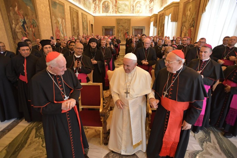 10-Aos novos Bispos participantes no curso organizado pela Congrega&ccedil;&atilde;o para os Bispos