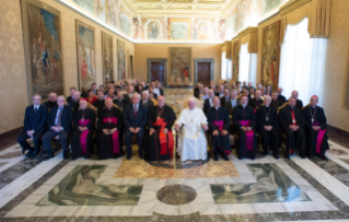 1-Incontro con i partecipanti all’Incontro promosso dal Pontificio Consiglio “Cor Unum” 