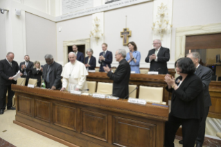 5-Aos participantes no Encontro sobre a transi&#xe7;&#xe3;o energ&#xe9;tica e a tutela da casa comum 