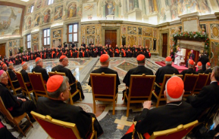 0-Metting with the Roman Curia on the occasion of the presentation of Christmas greetings 