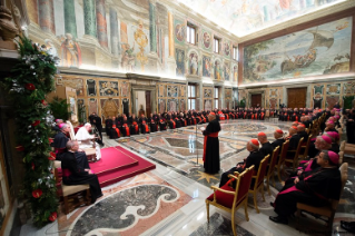 1-Incontro con la Curia Romana in occasione degli auguri natalizi