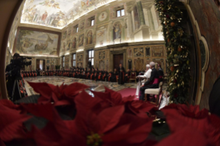 4-Alla Curia Romana, in occasione della presentazione degli auguri natalizi