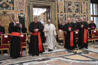 5-Alla Curia Romana, in occasione della presentazione degli auguri natalizi