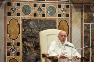 14-To Employees of the Dicastery for Communication, on the occasion of the Plenary Assembly