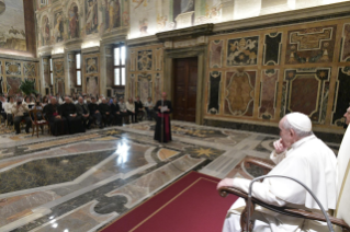 1-A las auxiliares diocesanas de Milán y a las colaboradoras apostólicas diocesanas de Padua y Treviso