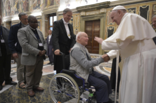 1-Ai Sacerdoti della Diocesi di Créteil (Francia)