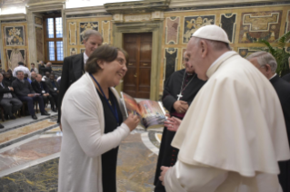 2-Aos Sacerdotes da Diocese de Cr&#xe9;teil, França