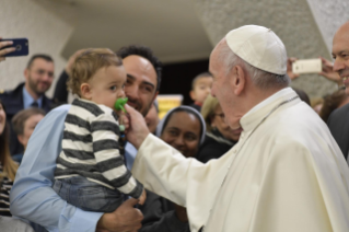 7-Felicitaciones navideñas de los empleados vaticanos y sus familias