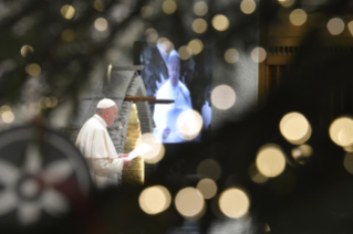 2-A los empleados de la Santa Sede y del Estado de la Ciudad del Vaticano con motivo de las felicitaciones navide&#xf1;as