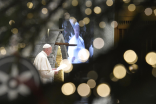 2-To the employees of the Holy See and of Vatican City State, with their respective families, for the exchange of Christmas greetings