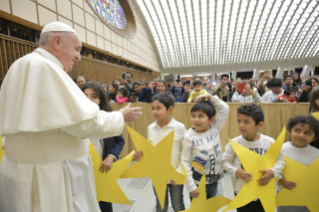 0-Ai Bambini assistiti dal Dispensario Santa Marta, con i Familiari e i Volontari