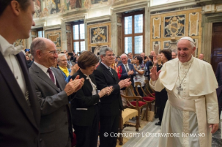 4-Address to participants in the meeting sponsored by the Teams of Our Lady (&#xc9;quipes Notre Dame)