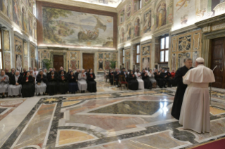 5-Aux religieux et aux religieuses de la Famille charismatique camillienne