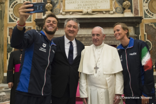 1-An die Teilnehmer am italienischen Schwimmwettbewerb "Settecolli"